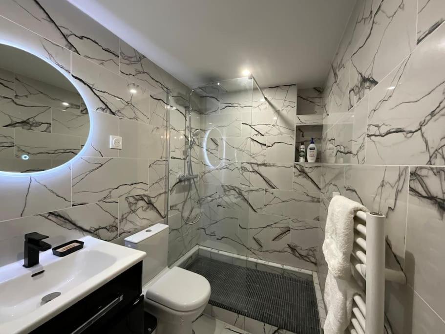 Ks Paris Studio Appart Near Station Gare Du Nord And Gare De L Est 外观 照片